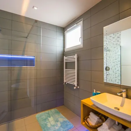 Luxury Family Penthouse Downtown * بودابست